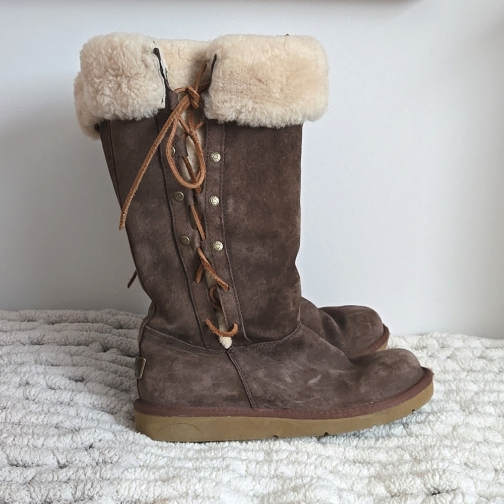 UGG Tan and Cream Lace-Up Winter Boots